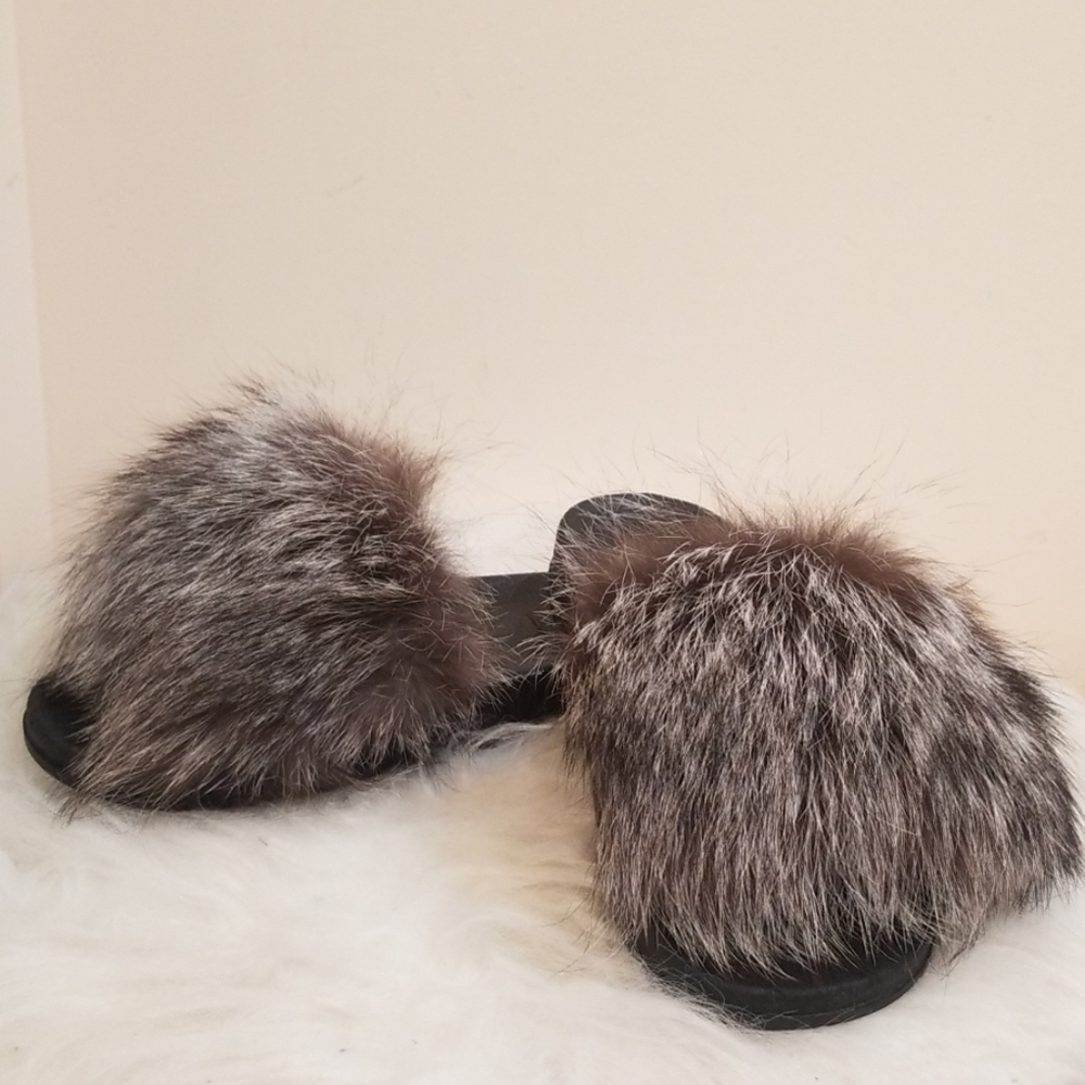 furry slip on slides